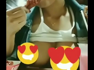 Siskaeee Flashing in restaurants